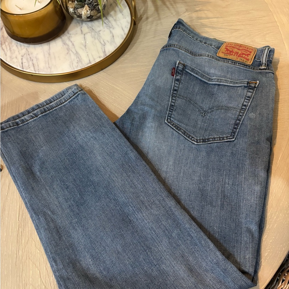 Levi's Men's Light Blue Straight Jeans